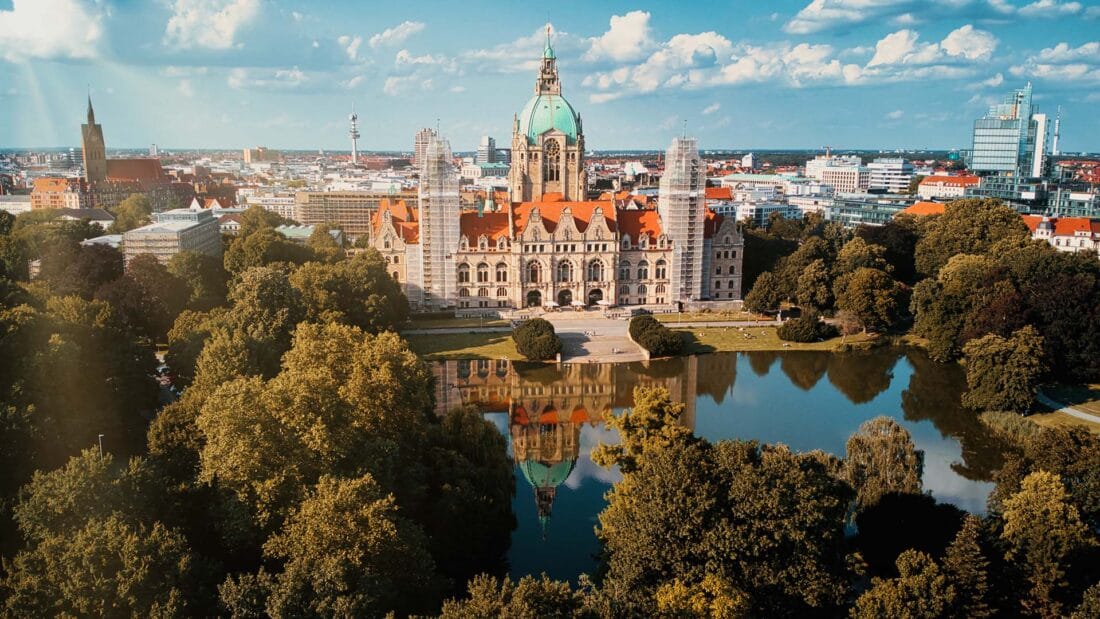 Фото ратуши города Ганновер Германия