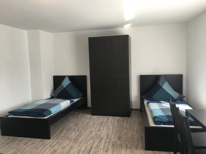 Фото двух спальных мест в хостеле