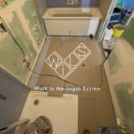 Фото укладки плитки в ванной от Wils