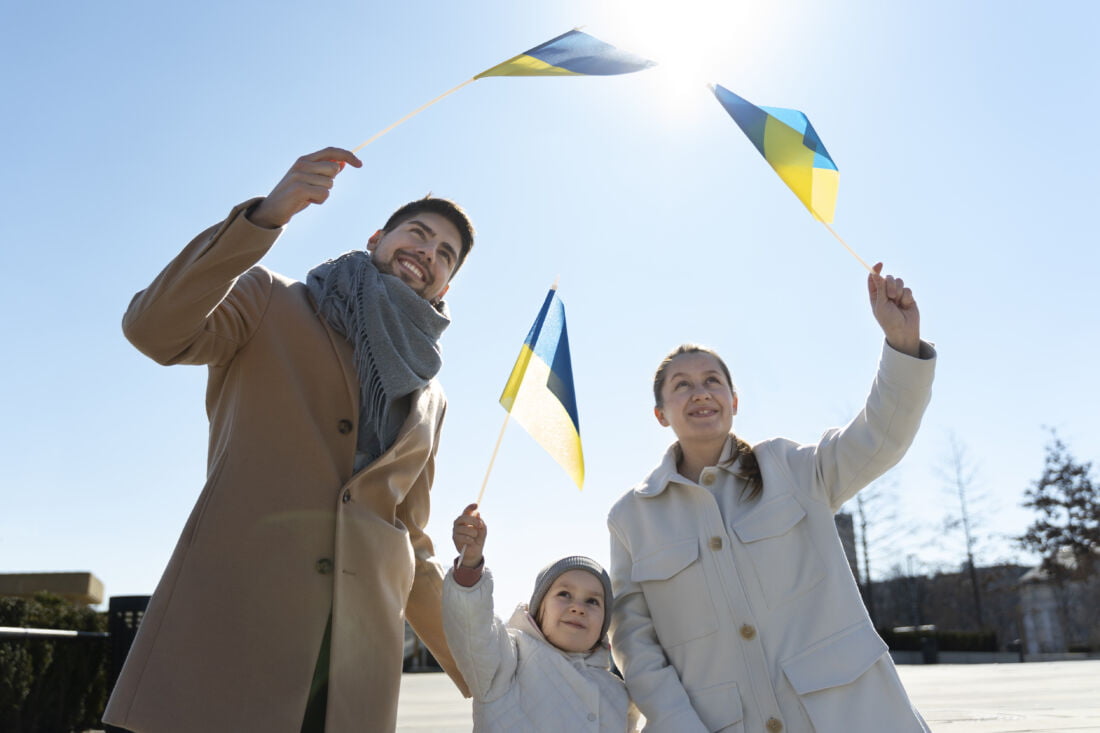 Украинцы ищут защиту в Европе