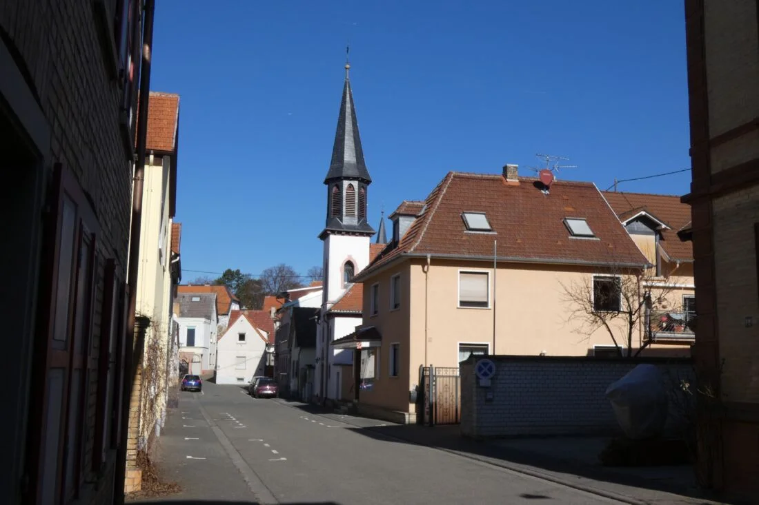 Фото домов города Дорн-Дюркхайм Германия