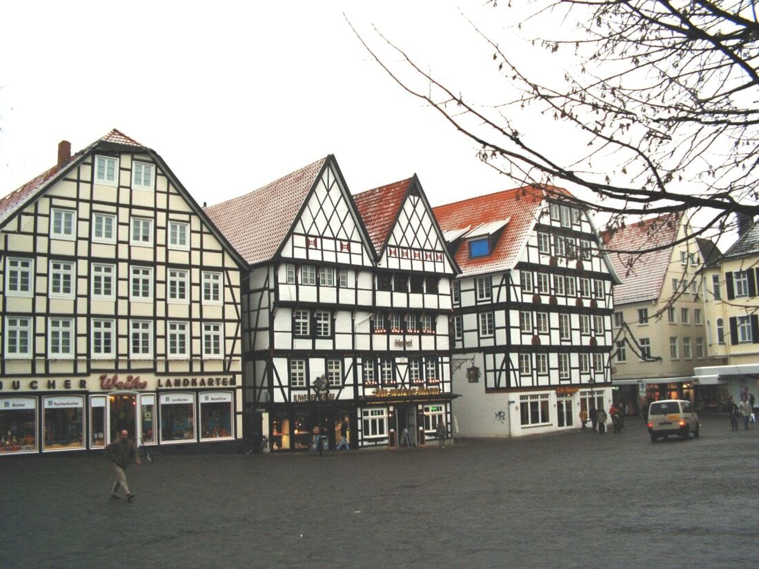 Фото площади города Зоест Германия