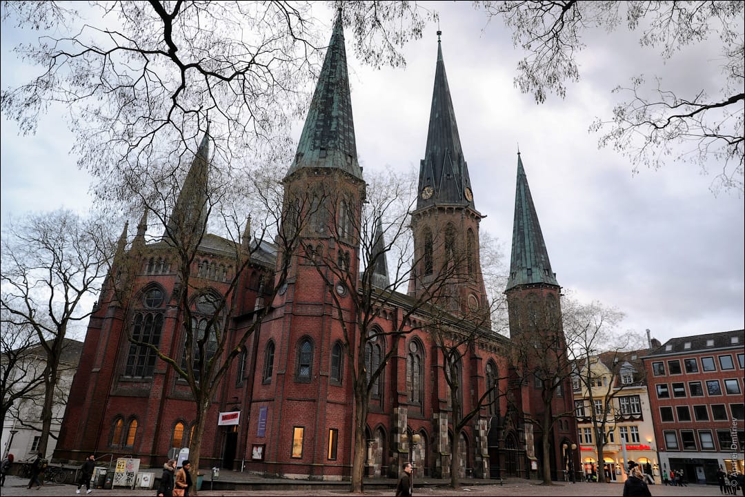 Фото казармы города Ольденбург Германия