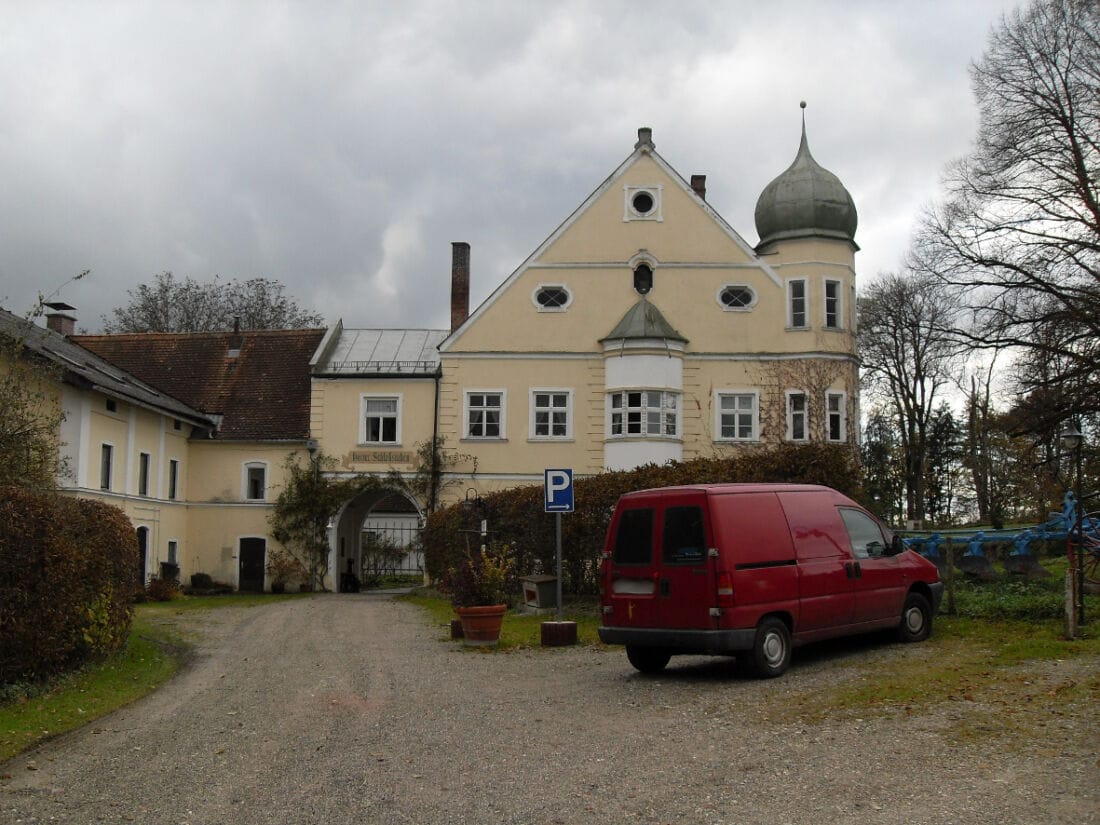 Фото замка Харт в городе Эдлинг